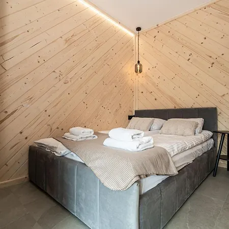 Premium View Jacuzzi & Sauna Апарт-отель Косцелиско