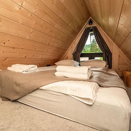 Premium View Jacuzzi & Sauna Апарт-отель