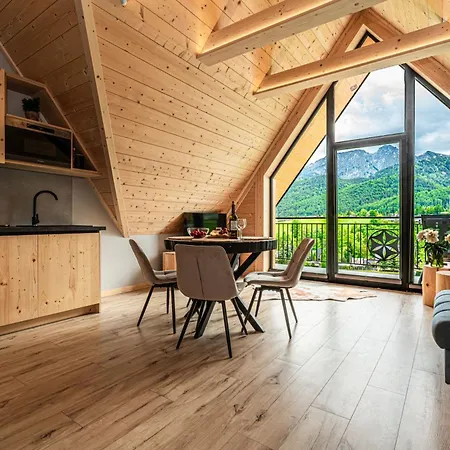 Premium View Jacuzzi & Sauna 4*
