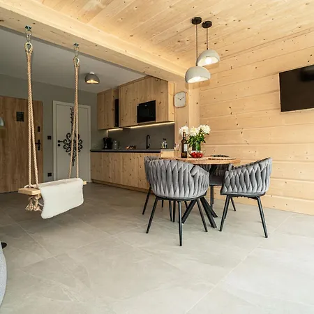 Premium View Jacuzzi & Sauna 4*